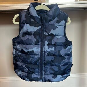 Baby Gap blue camo vest Size 12-18 months